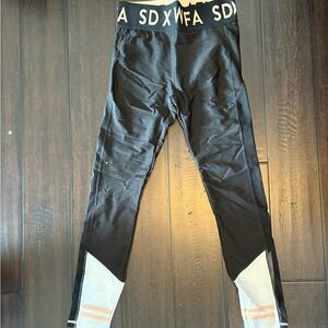 Sarah’s Day x White Fox Active Fearless Leggings